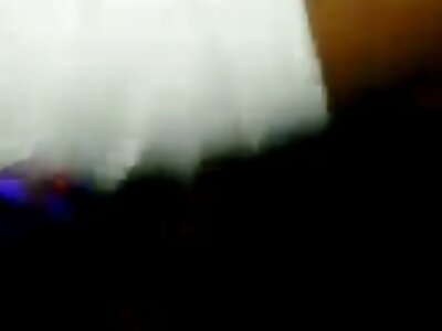 বস্টি ল্যাটিনা ব্রিজেট বি তার স্বামীর সামনে লেসবিয়ান এমিলি উইলিসের সাথে ছোট মেয়েদের চুদাচুদি সেক্স করেছে